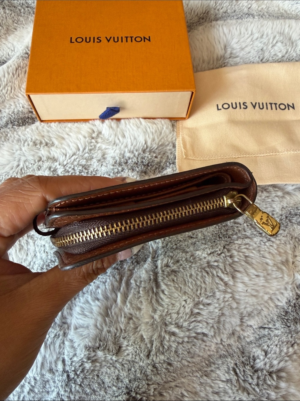 Louis Vuitton Monogram Compact Wallet - Picture 12 of 17